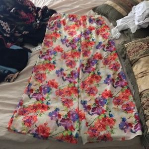 Love culture Really cute flower pants